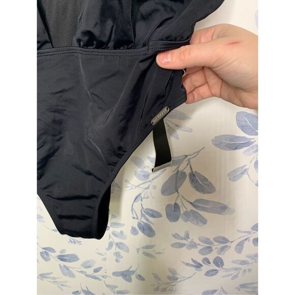 Free Society Swimwear One Piece Bathing Suit Black Size 8 - Picture 5 of 8